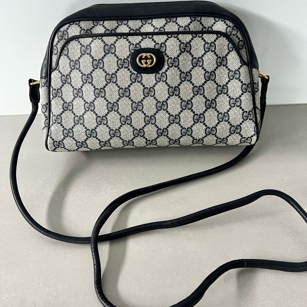 Vintage Gucci GG leather monogram Crossbody handbag shoulder Sherry marmont LV